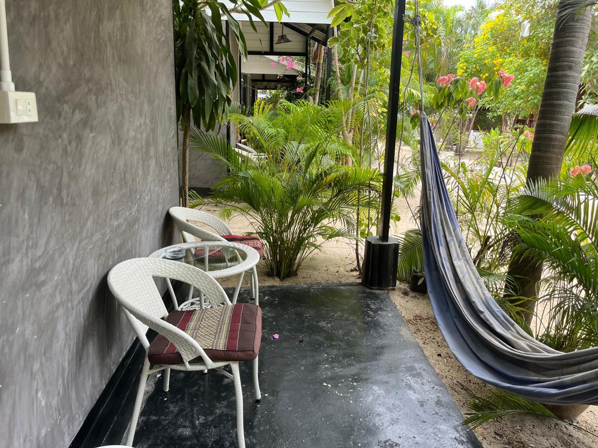 Mikasa Beach House Koh Phangan Baan Tai Bagian luar foto