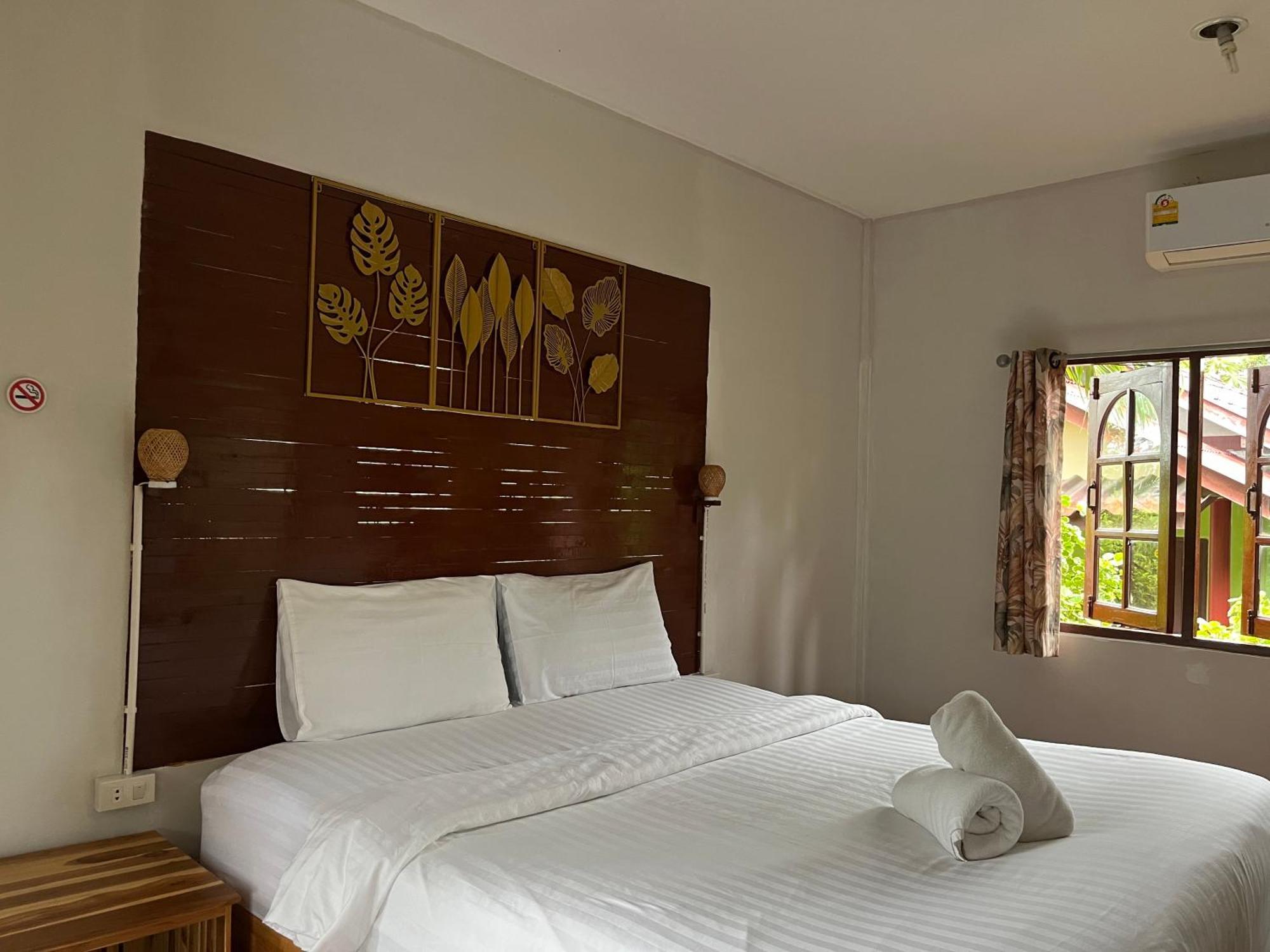 Mikasa Beach House Koh Phangan Baan Tai Bagian luar foto