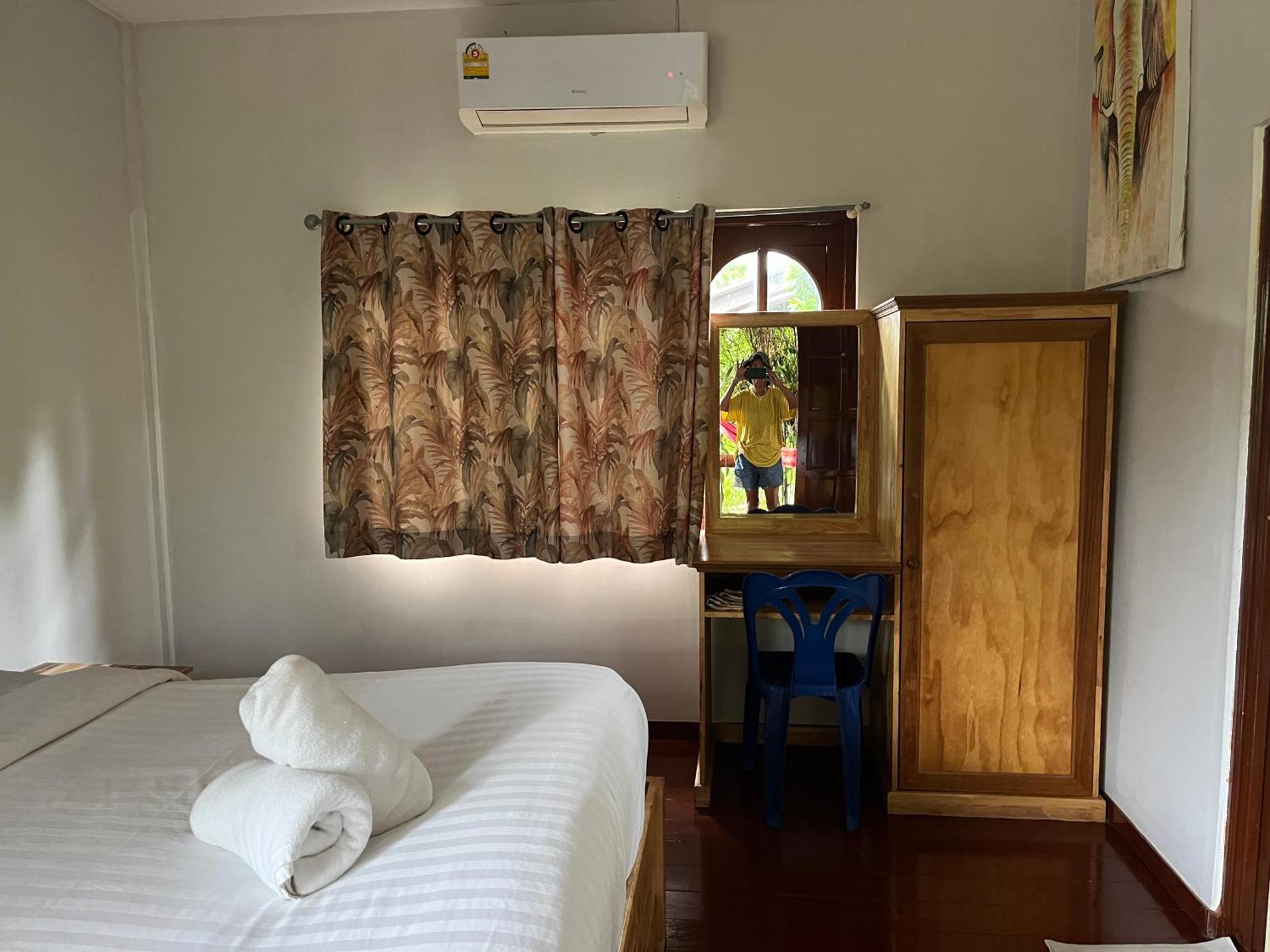Mikasa Beach House Koh Phangan Baan Tai Bagian luar foto