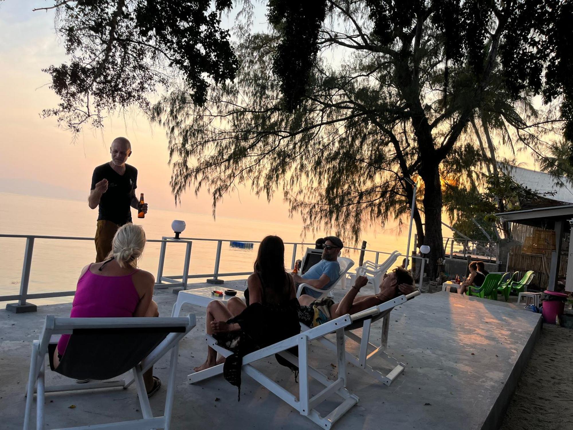 Mikasa Beach House Koh Phangan Baan Tai Bagian luar foto